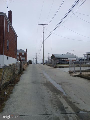 2707 EDISON HWY, Baltimore, MD 21213