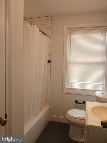 2707 EDISON HWY, Baltimore, MD 21213