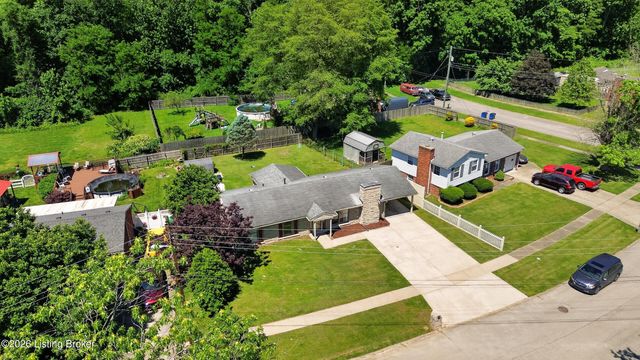 9510 Shoshone Way, Louisville, KY 40258