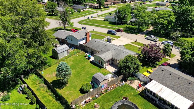 9510 Shoshone Way, Louisville, KY 40258