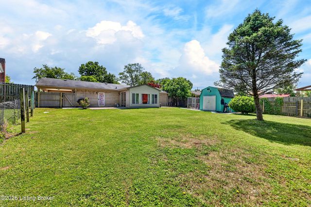 9510 Shoshone Way, Louisville, KY 40258