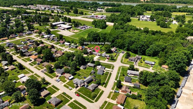 9510 Shoshone Way, Louisville, KY 40258
