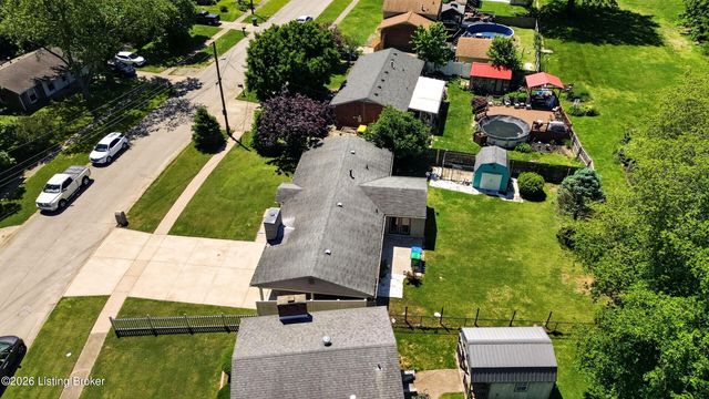 9510 Shoshone Way, Louisville, KY 40258