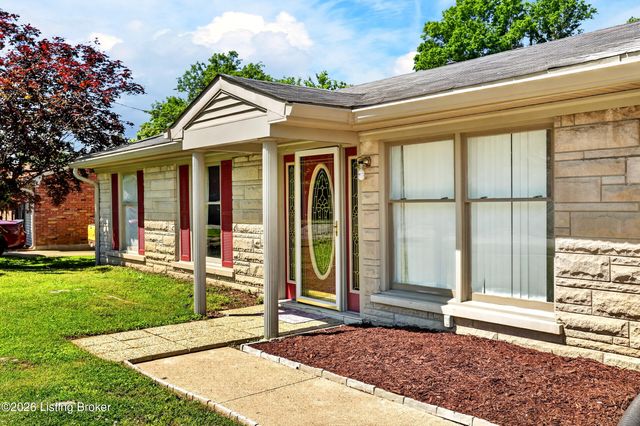 9510 Shoshone Way, Louisville, KY 40258