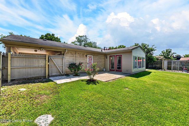 9510 Shoshone Way, Louisville, KY 40258