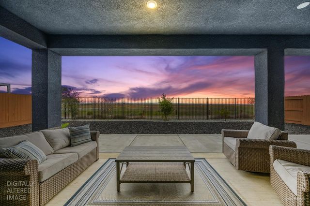 12913 Knightsbrook Ave, Rancho Cordova, CA 95742