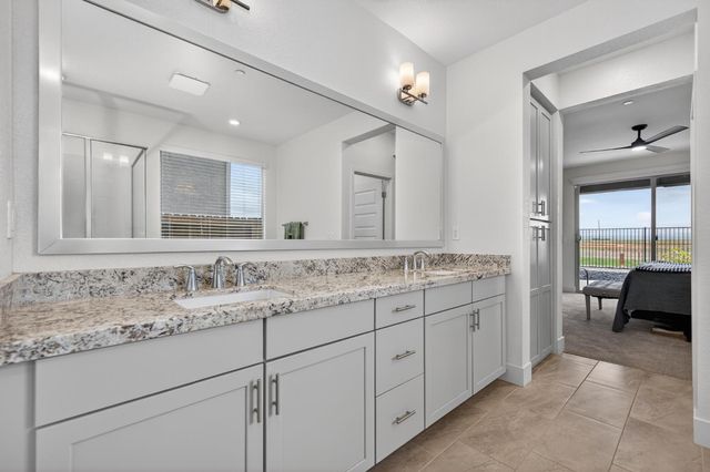 12913 Knightsbrook Ave, Rancho Cordova, CA 95742