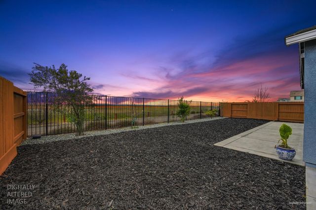 12913 Knightsbrook Ave, Rancho Cordova, CA 95742