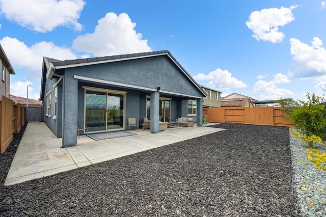 12913 Knightsbrook Ave, Rancho Cordova, CA 95742