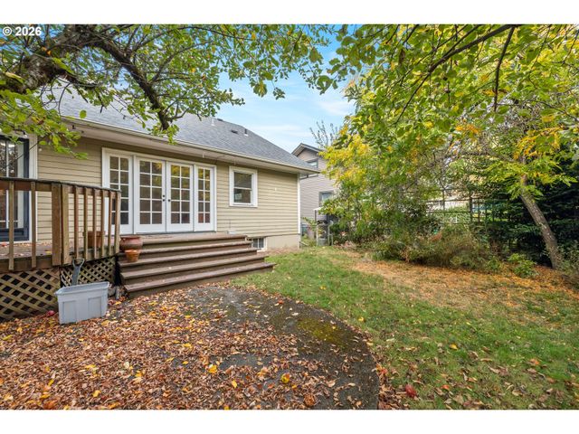 3704 N MASSACHUSETTS Ave, Portland, OR 97227