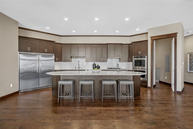 200 3rd Avenue SW 400, Cedar Rapids, IA 52404