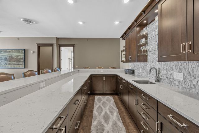 200 3rd Avenue SW 400, Cedar Rapids, IA 52404