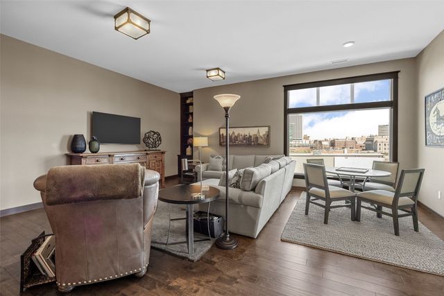 200 3rd Avenue SW 400, Cedar Rapids, IA 52404