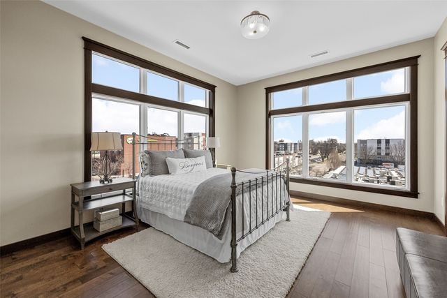 200 3rd Avenue SW 400, Cedar Rapids, IA 52404