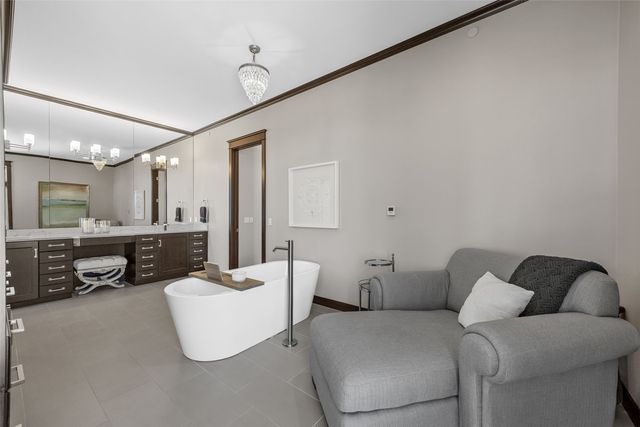 200 3rd Avenue SW 400, Cedar Rapids, IA 52404