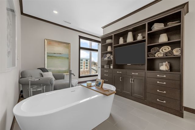 200 3rd Avenue SW 400, Cedar Rapids, IA 52404