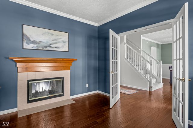 8753 Lily Court, Zionsville, IN 46077