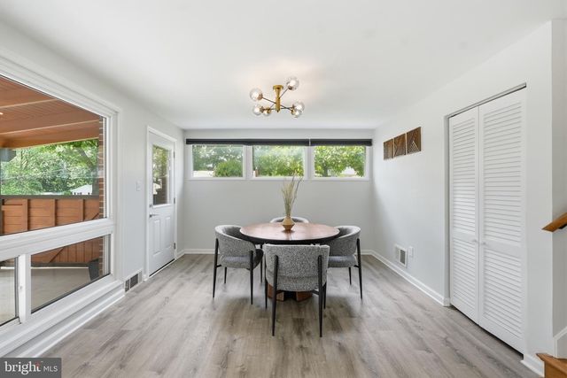 5617 HERSHEY LN, Alexandria, VA 22312