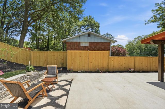 5617 HERSHEY LN, Alexandria, VA 22312