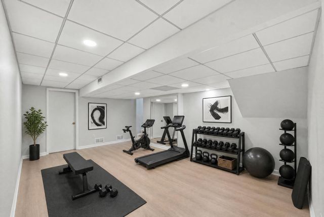 5617 HERSHEY LN, Alexandria, VA 22312