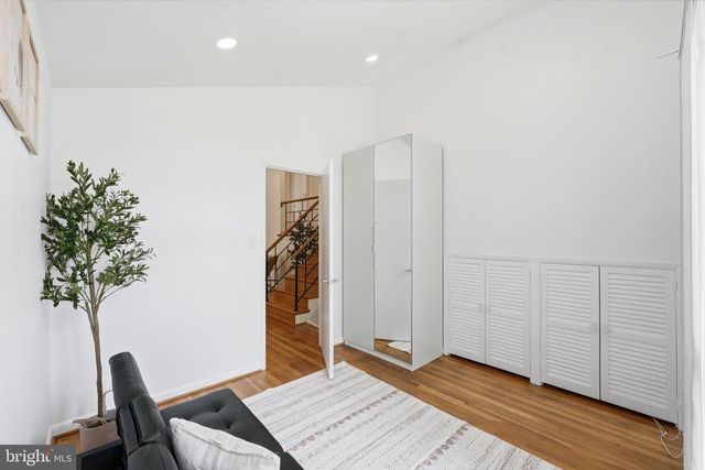 5617 HERSHEY LN, Alexandria, VA 22312