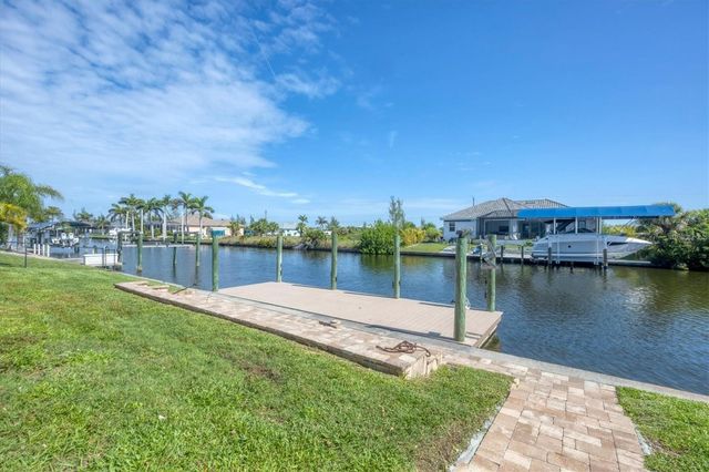 15530 AQUA CIRCLE, Port Charlotte, FL 33981
