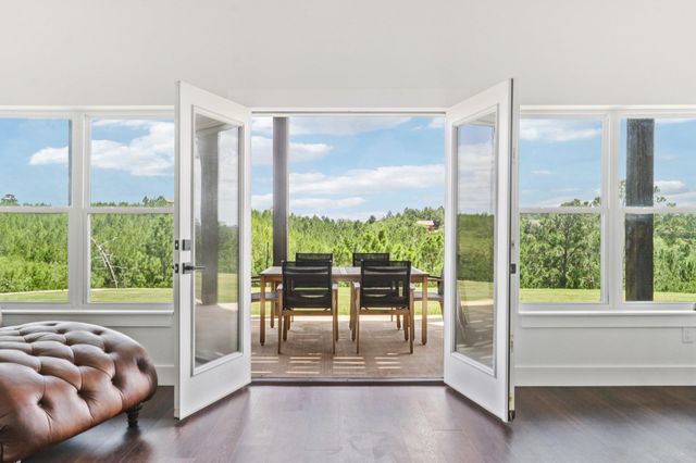 169 Tall Forest DR, Bastrop, TX 78602