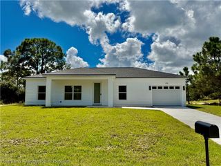 375 Sunshine Avenue, Lake Placid, FL 33852