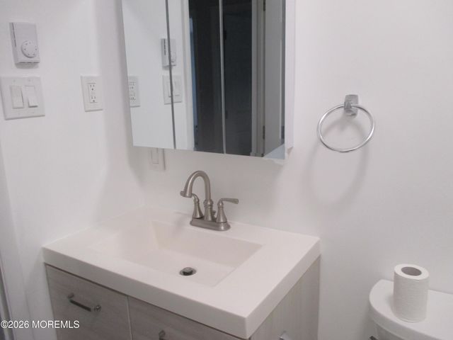 139 Farrington Court B, Lakewood, NJ 08701