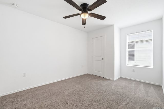 3903 KURZ PLZ S, San Antonio, TX 78211