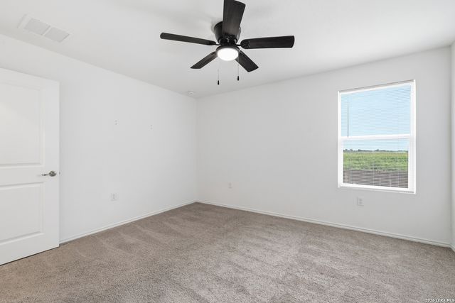 3903 KURZ PLZ S, San Antonio, TX 78211