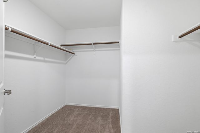 3903 KURZ PLZ S, San Antonio, TX 78211