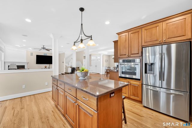 36 Ellridge Place, Ellington, CT 06029