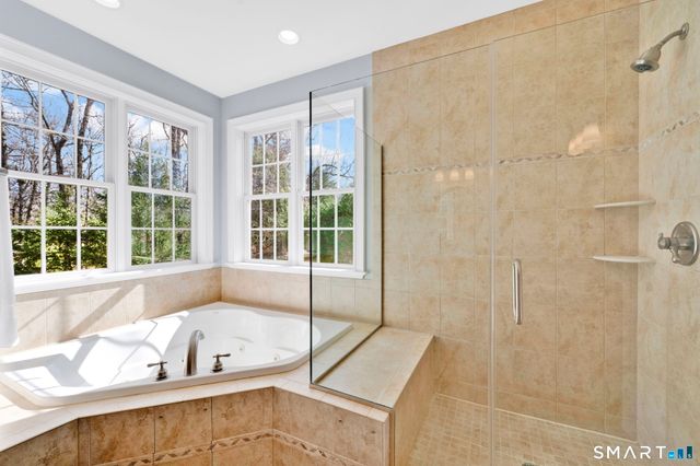 36 Ellridge Place, Ellington, CT 06029