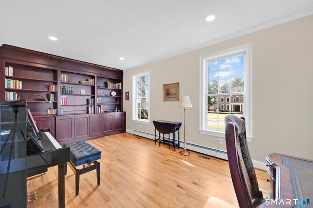 36 Ellridge Place, Ellington, CT 06029