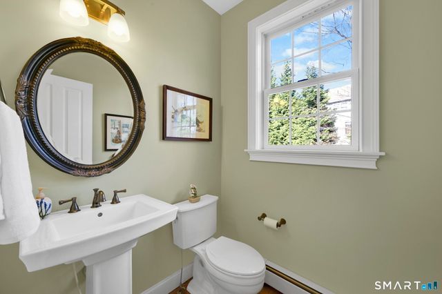 36 Ellridge Place, Ellington, CT 06029