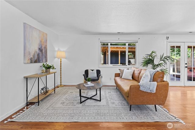 10329 16th Place W, Everett, WA 98204