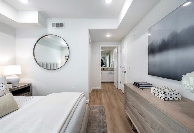 1303 S Orange Grove Avenue 601, Los Angeles, CA 90019