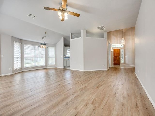 969 Pinebrooke Court, Norman, OK 73072