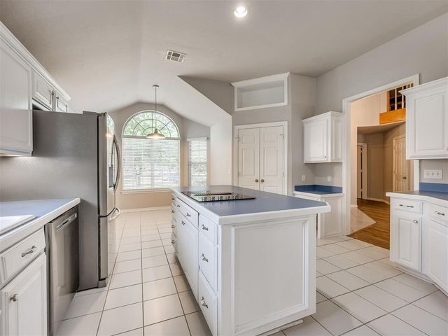 969 Pinebrooke Court, Norman, OK 73072