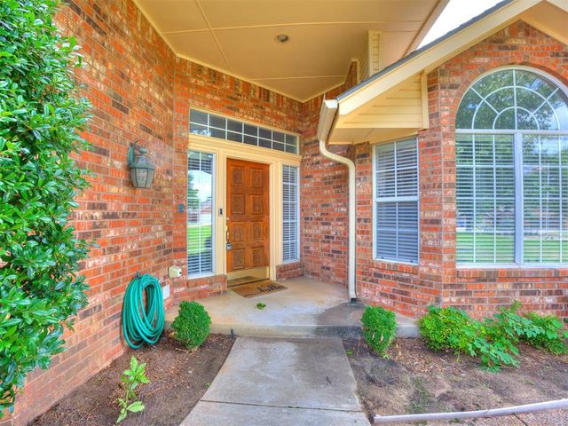 969 Pinebrooke Court, Norman, OK 73072