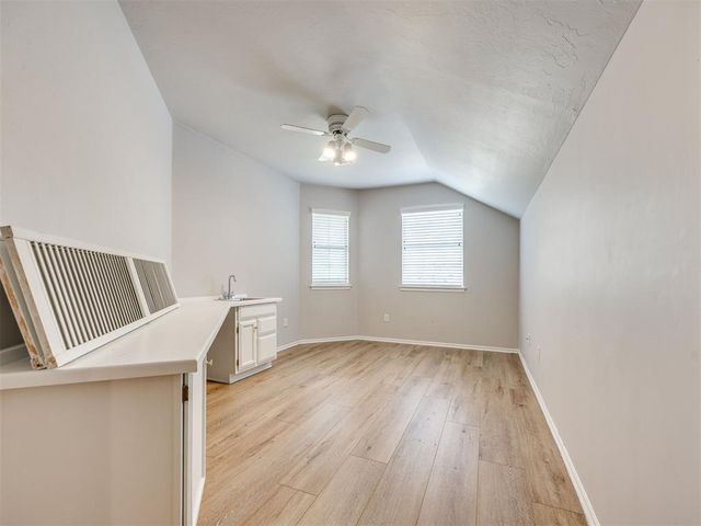 969 Pinebrooke Court, Norman, OK 73072