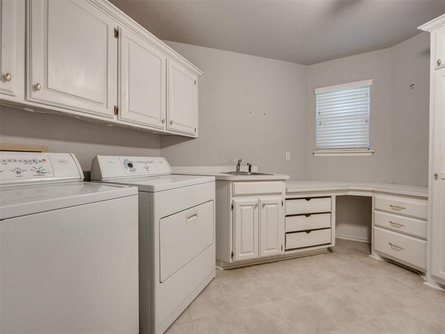 969 Pinebrooke Court, Norman, OK 73072