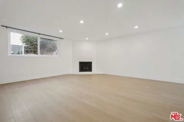 1133 22nd Street 9, Santa Monica, CA 90403