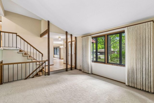 11788 Red Fox Drive, Maple Grove, MN 55369