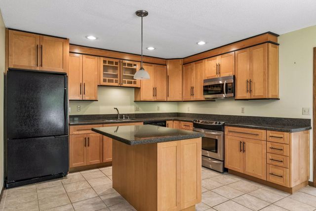 11788 Red Fox Drive, Maple Grove, MN 55369