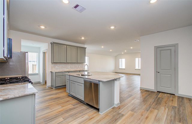 13922 Bay Crest, Texas City, TX 77539