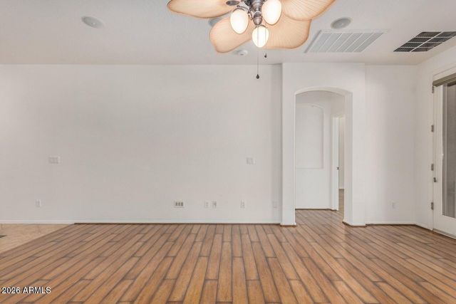 2112 E YELLOWSTONE Place, Chandler, AZ 85249