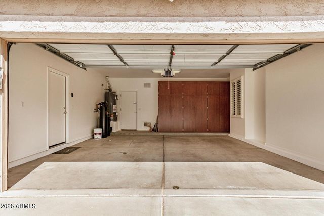 2112 E YELLOWSTONE Place, Chandler, AZ 85249