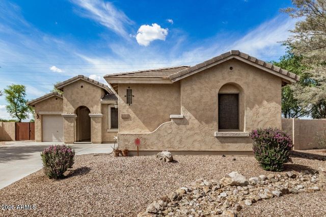 2112 E YELLOWSTONE Place, Chandler, AZ 85249